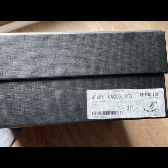 Saint Laurent- William shearling lined boots - Picture 9 of 11